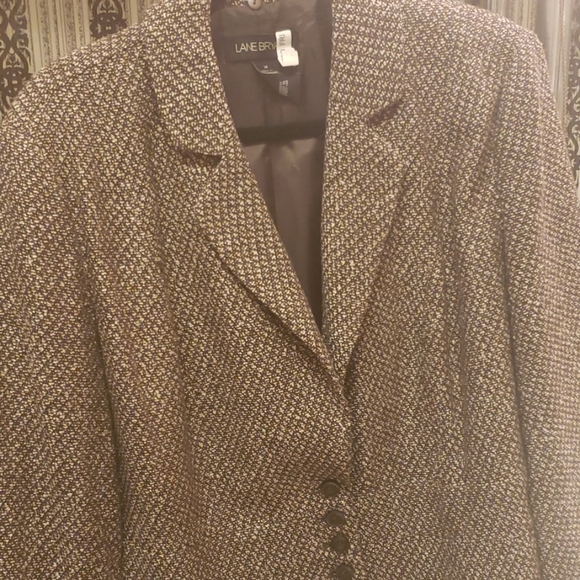 Blazer - Picture 1 of 3